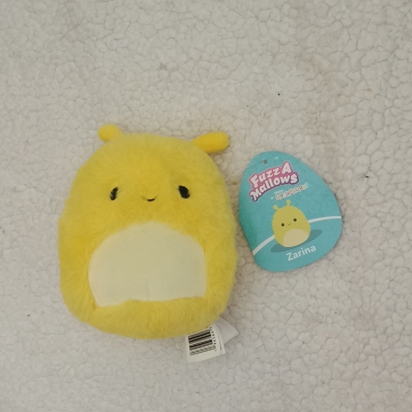 Squishmallows Other - Squishmallow Fuzz A Mallows Zarina The Banana Slug